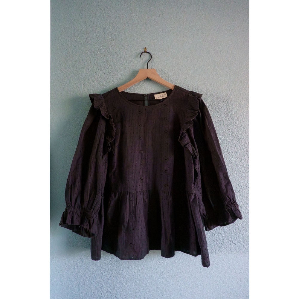Universal Thread | Ruffle Eyelet Blouse